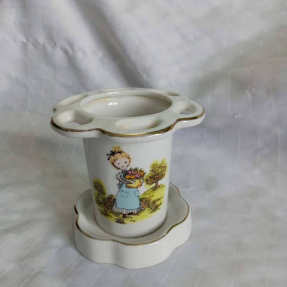 Vintage Holly Hobbie toothbrush holder made of high-quality porcelain